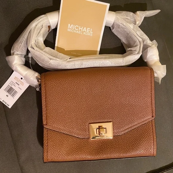 Michael  Kors Cassie Leather Carmel NWT Crossbody Shoulder Bag - Picture 2 of 16